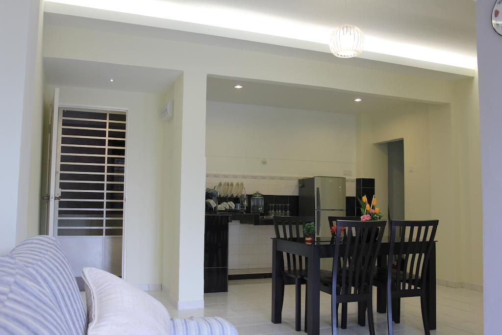 H&A Guest House Malacca Exteriör bild