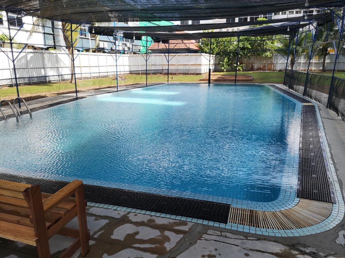 H&A Guest House Malacca Exteriör bild