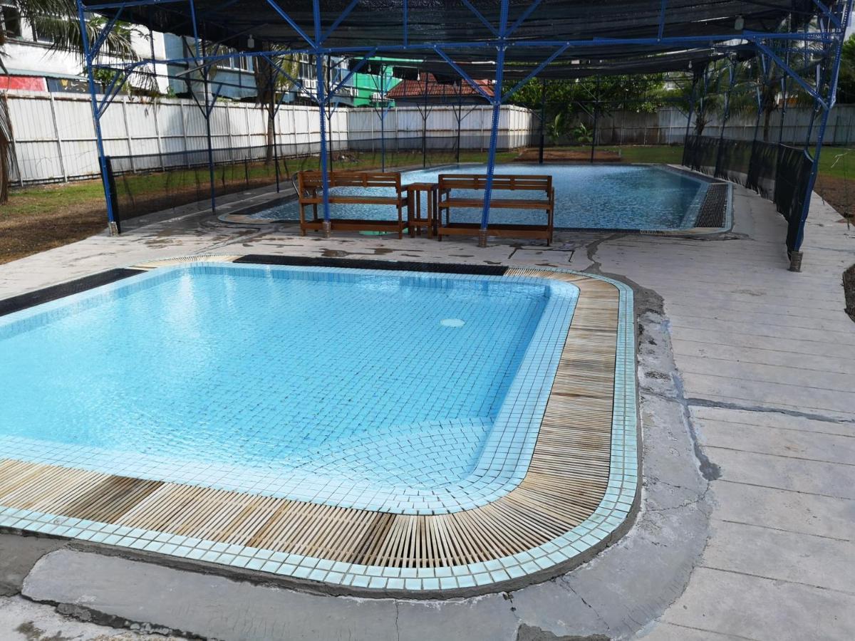 H&A Guest House Malacca Exteriör bild